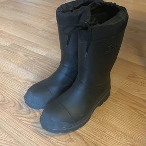Kamik The FORESTER Winter Boot Mens size 9